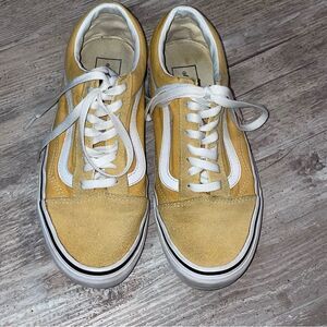 Old skool vans sz 7 men/8.5 women’s
